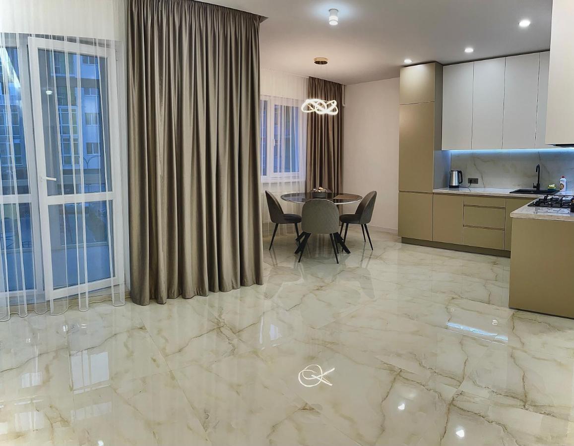 Жк Great Britain Apartment Lviv Eksteriør bilde